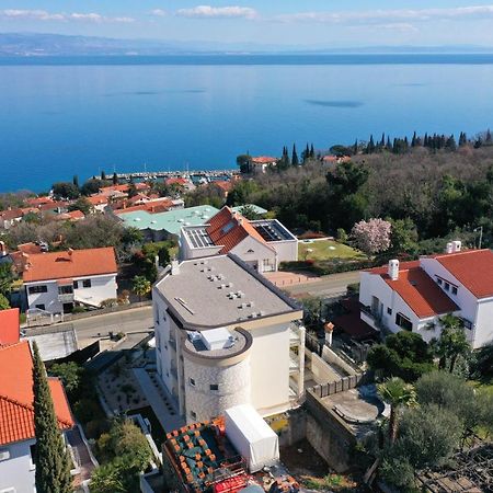 Villa Sunny Icici- Apartment Sky Екстериор снимка