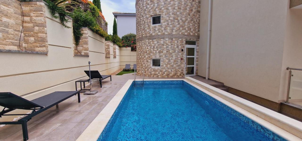 Villa Sunny Icici- Apartment Sky Екстериор снимка
